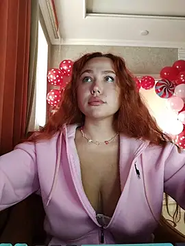 Snapshot of LolaaMint_ chatting on 13, 2, 2026 LolaaMint online show from 13, 2, 2026