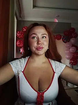 Snapshot of LolaaMint_ chatting on 12, 2, 2026 LolaaMint online show from 12, 2, 2026