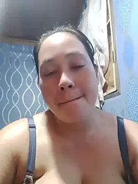 Snapshot of May_Bombs chatting on 19, 7, 2026 May Bombs online show from 19, 7, 2026