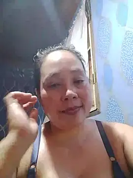 Snapshot of May_Bombs chatting on 15, 7, 2026 May Bombs online show from 15, 7, 2026