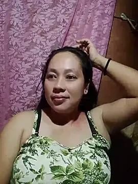 May Bombs online show from 31, 3, 2026