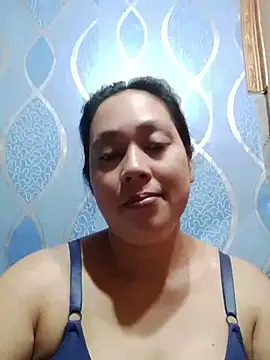 May Bombs online show from 13, 4, 2026