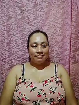 May Bombs online show from 18, 3, 2026