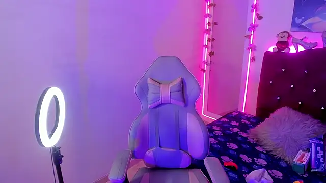 Sweetx  cherry online show from 7, 3, 2026