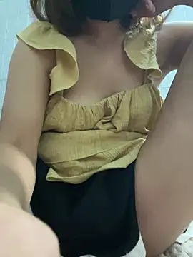 Miu Xinh online show from 25, 3, 2026