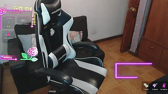 MeliisaRobers online show from 7, 4, 2026