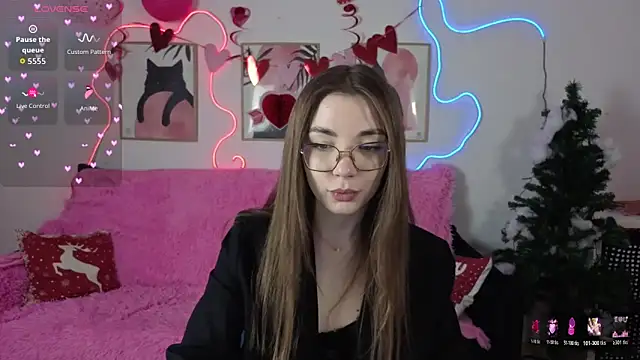 Snapshot of Adriennes chatting on 11, 2, 2026 Adriennes online show from 11, 2, 2026