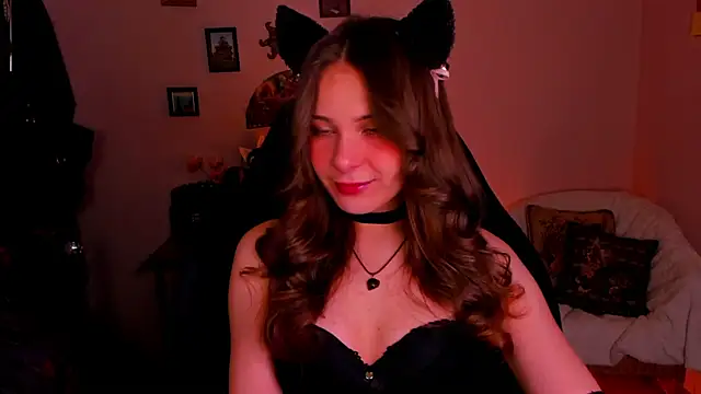 LanaLovely online show from 11, 5, 2026