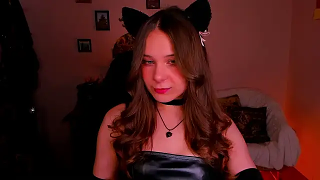 LanaLovely online show from 20, 5, 2026