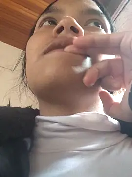 Snapshot of Julieta_Parker chatting on 16, 2, 2026 Julieta Parker online show from 16, 2, 2026