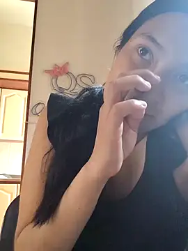 Snapshot of Julieta_Parker chatting on 13, 2, 2026 Julieta Parker online show from 13, 2, 2026