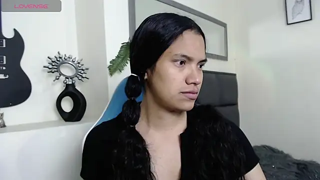 Julieta Parker online show from 14, 5, 2026