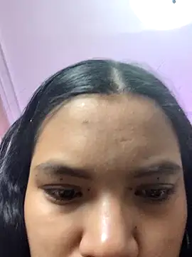 Snapshot of Julieta_Parker chatting on 6, 2, 2026 Julieta Parker online show from 6, 2, 2026