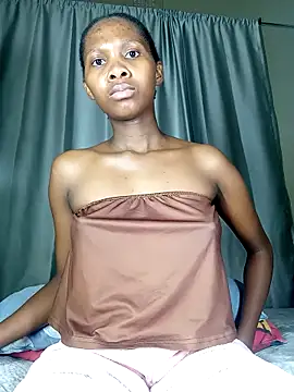 PussyFarrie online show from 29, 4, 2026