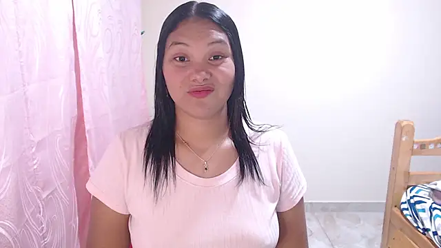 dannamomcerratt online show from 27, 3, 2026