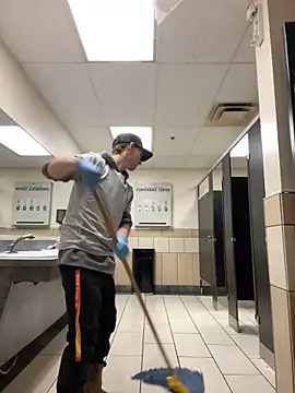 Snapshot of Horus1922 chatting on 23, 2, 2026 Horus1922 online show from 23, 2, 2026