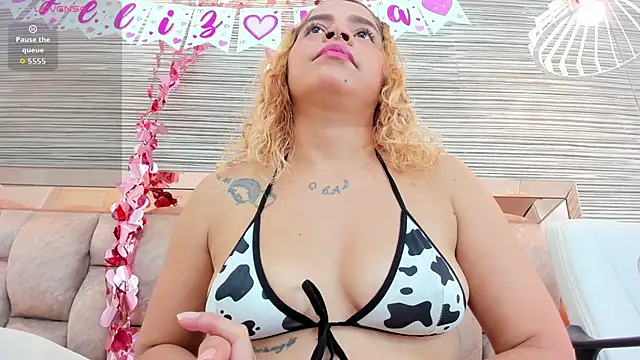 Snapshot of rossy_roose chatting on 11, 2, 2026 rossy roose online show from 11, 2, 2026