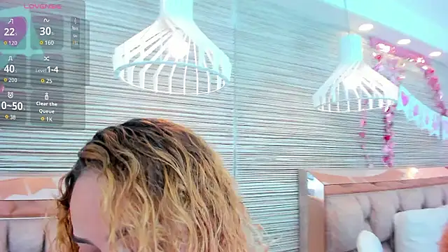 Snapshot of rossy_roose chatting on 10, 2, 2026 rossy roose online show from 10, 2, 2026