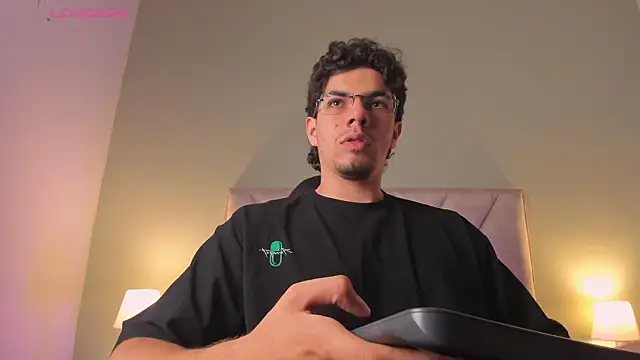 Axel Creed online show from 26, 2, 2026