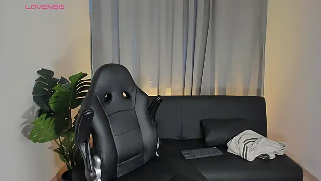 Axel Creed online show from 28, 2, 2026