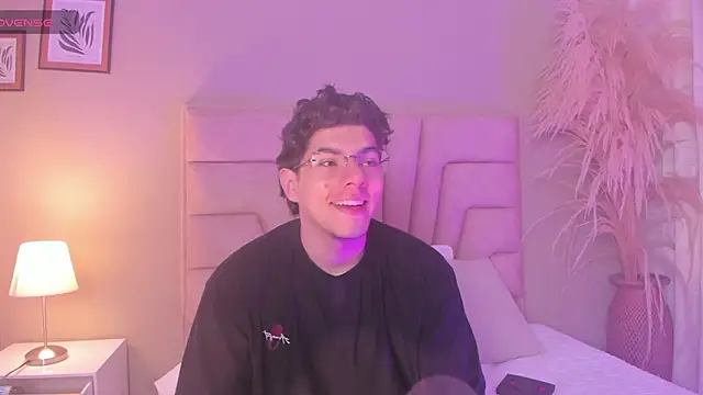 Axel Creed online show from 10, 2, 2026