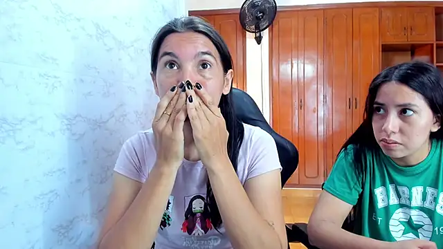 Emily and Soffy online show from 6, 3, 2026