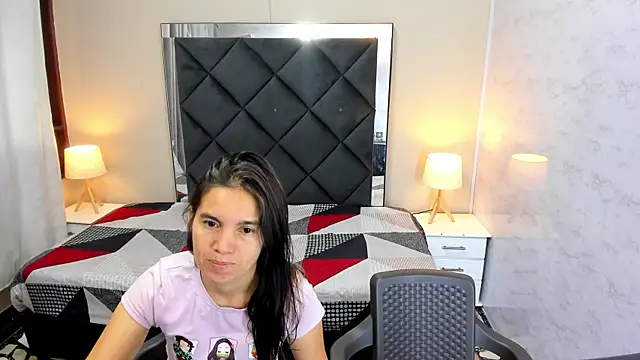 Snapshot of Emily_and_Soffy chatting on 20, 2, 2026 Emily and Soffy online show from 20, 2, 2026