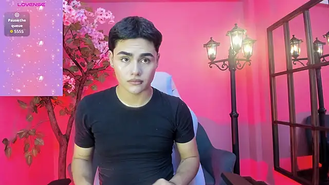 FemNoa online show from 11, 2, 2026