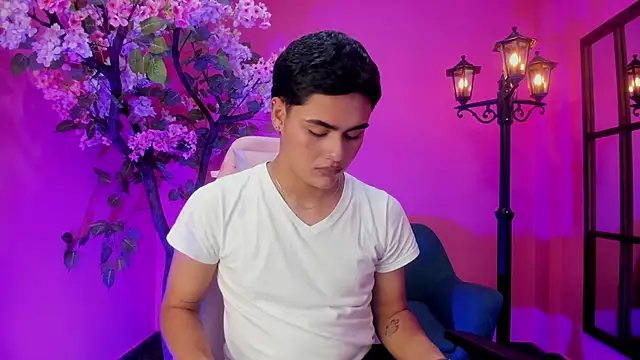 FemNoa online show from 10, 2, 2026