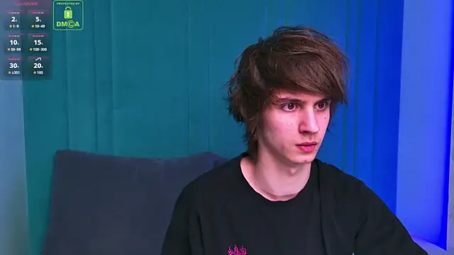 Snapshot of HoogWilder chatting on 3, 3, 2026 HoogWilder online show from 3, 3, 2026