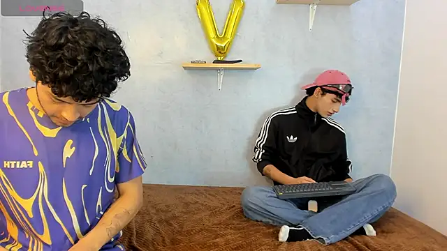 Snapshot of Eliotkinky chatting on 23, 2, 2026 Eliotkinky online show from 23, 2, 2026