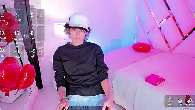 Snapshot of thanier_18 chatting on 14, 2, 2026 thanier 18 online show from 14, 2, 2026