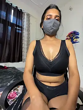 Snapshot of Miss_Heaven chatting on 12, 2, 2026 Miss Heaven online show from 12, 2, 2026