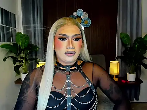AmandaFlaire  online show from 6, 7, 2026