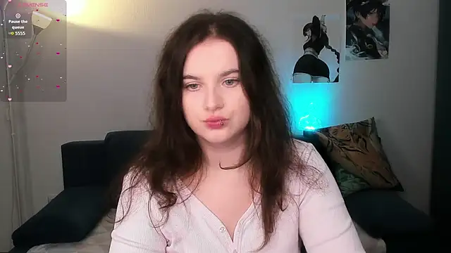 chloe dashh online show from 24, 2, 2026