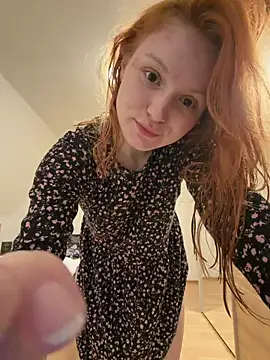 Snapshot of mad_girlygirl chatting on 8, 2, 2026 mad girlygirl online show from 8, 2, 2026