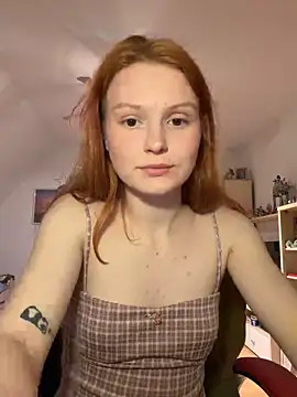 Snapshot of mad_girlygirl chatting on 5, 2, 2026 mad girlygirl online show from 5, 2, 2026