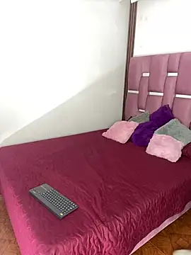 Snapshot of MaxyRyan chatting on 6, 3, 2026 MaxyRyan online show from 6, 3, 2026