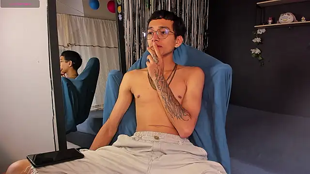  Josh Moon  online show from 24, 3, 2026