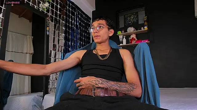  Josh Moon  online show from 19, 3, 2026