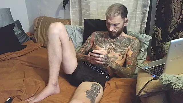 Snapshot of F_D_R_ chatting on 10, 7, 2026 F D R online show from 10, 7, 2026