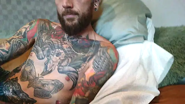 Snapshot of F_D_R_ chatting on 17, 6, 2026 F D R online show from 17, 6, 2026