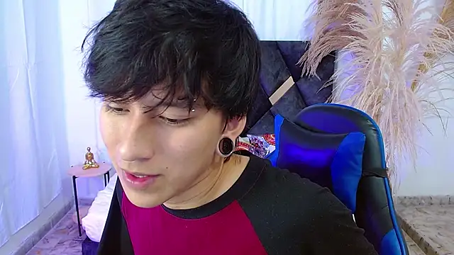 nikoo 18 online show from 5, 2, 2026