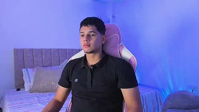 Snapshot of Adrian_Prime_ chatting on 25, 6, 2026 Adrian Prime online show from 25, 6, 2026