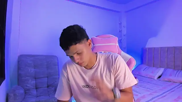 Adrian Prime  online show from 15, 4, 2026