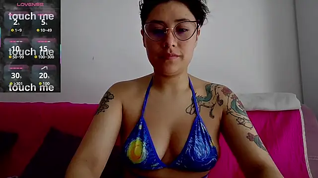 Snapshot of Juliexxxxtasy chatting on 9, 2, 2026 Juliexxxxtasy online show from 9, 2, 2026