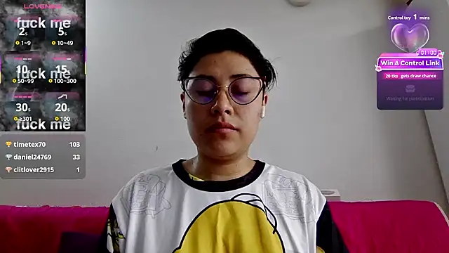 Snapshot of Juliexxxxtasy chatting on 13, 2, 2026 Juliexxxxtasy online show from 13, 2, 2026