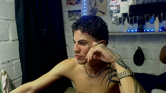 Snapshot of paul-mendezx chatting on 10, 2, 2026 paul-mendezx online show from 10, 2, 2026