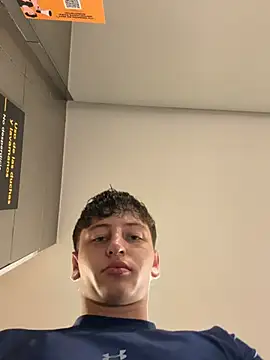 Snapshot of ARON_LUXX chatting on 14, 6, 2026 ARON LUXX online show from 14, 6, 2026