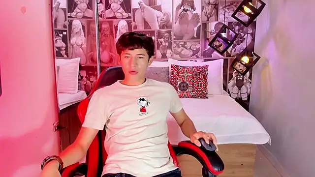 Snapshot of Christian_Foxx chatting on 24, 2, 2026 Christian Foxx online show from 24, 2, 2026